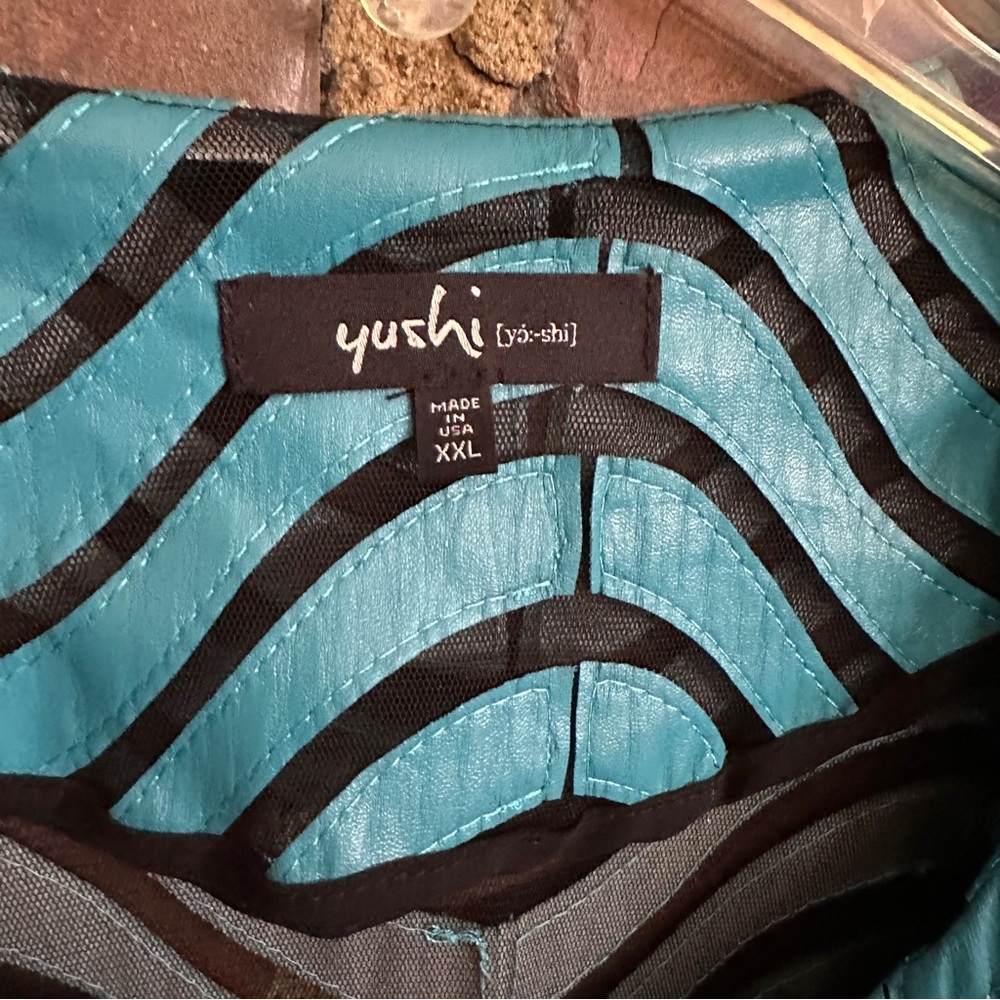 Yushi | Swing Jacket Two Button Mesh Applique Top… - image 4